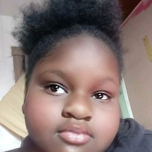 Meet your Posher, Leena